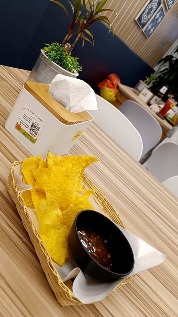 Chips -Restaurant ZomPaul in Patong Thailand- time-to-taste.com